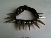  BRACELET GRANDS SPIKES 1 RANGEE